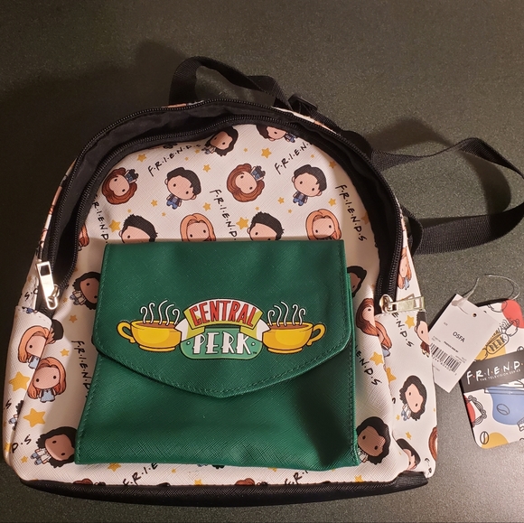 Adorable Friends tv show mini purse/backpack - Picture 2 of 5